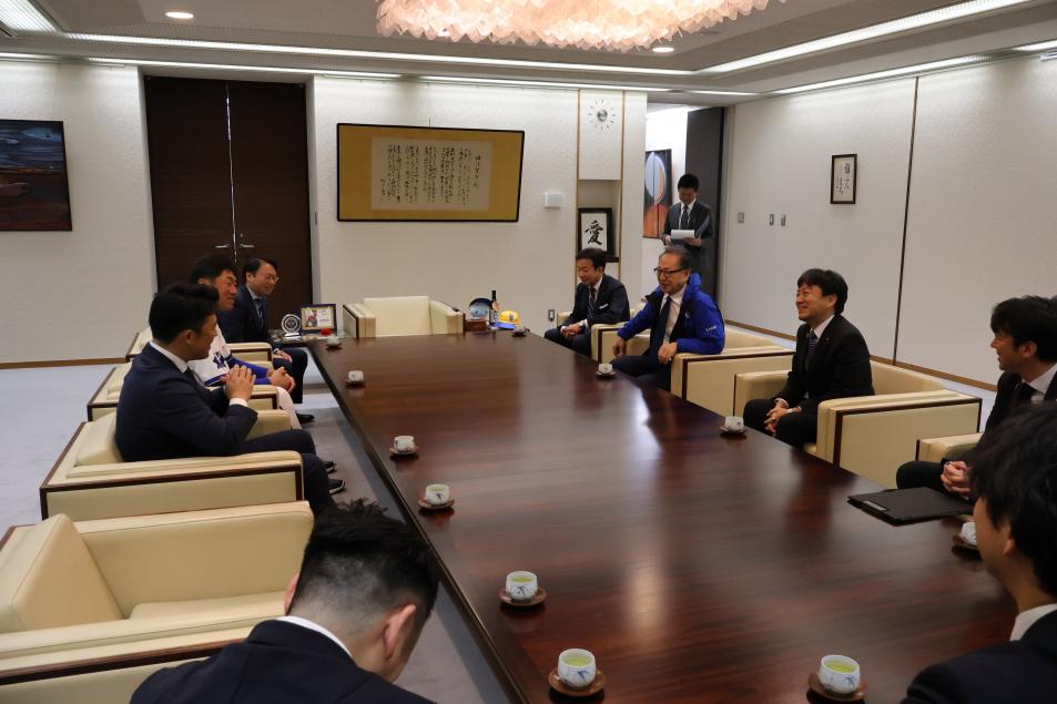 ベイスターズ市長表敬訪問2