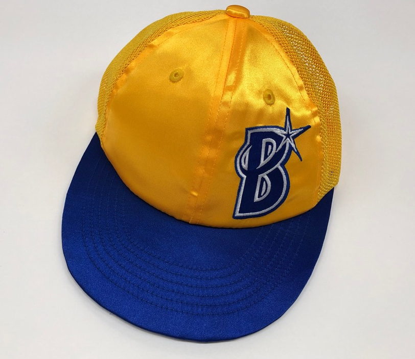 交通安全帽子キャップ写真（ベイスターズ）