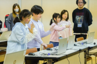 AI2