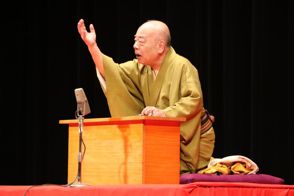 落語公演