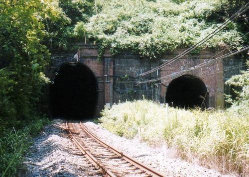 JR沼間トンネル写真