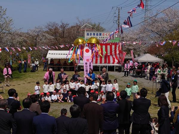 塚山公園さくら祭