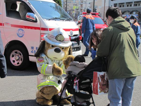 救急車の展示