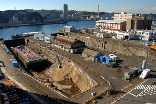 米海軍横須賀基地1号～3号ドック（旧横須賀造船所第一号～第三号船渠）